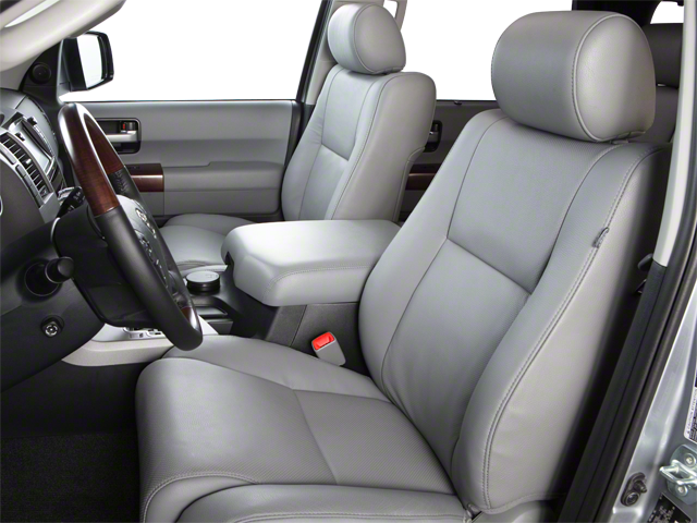 2013 Toyota Sequoia SR5