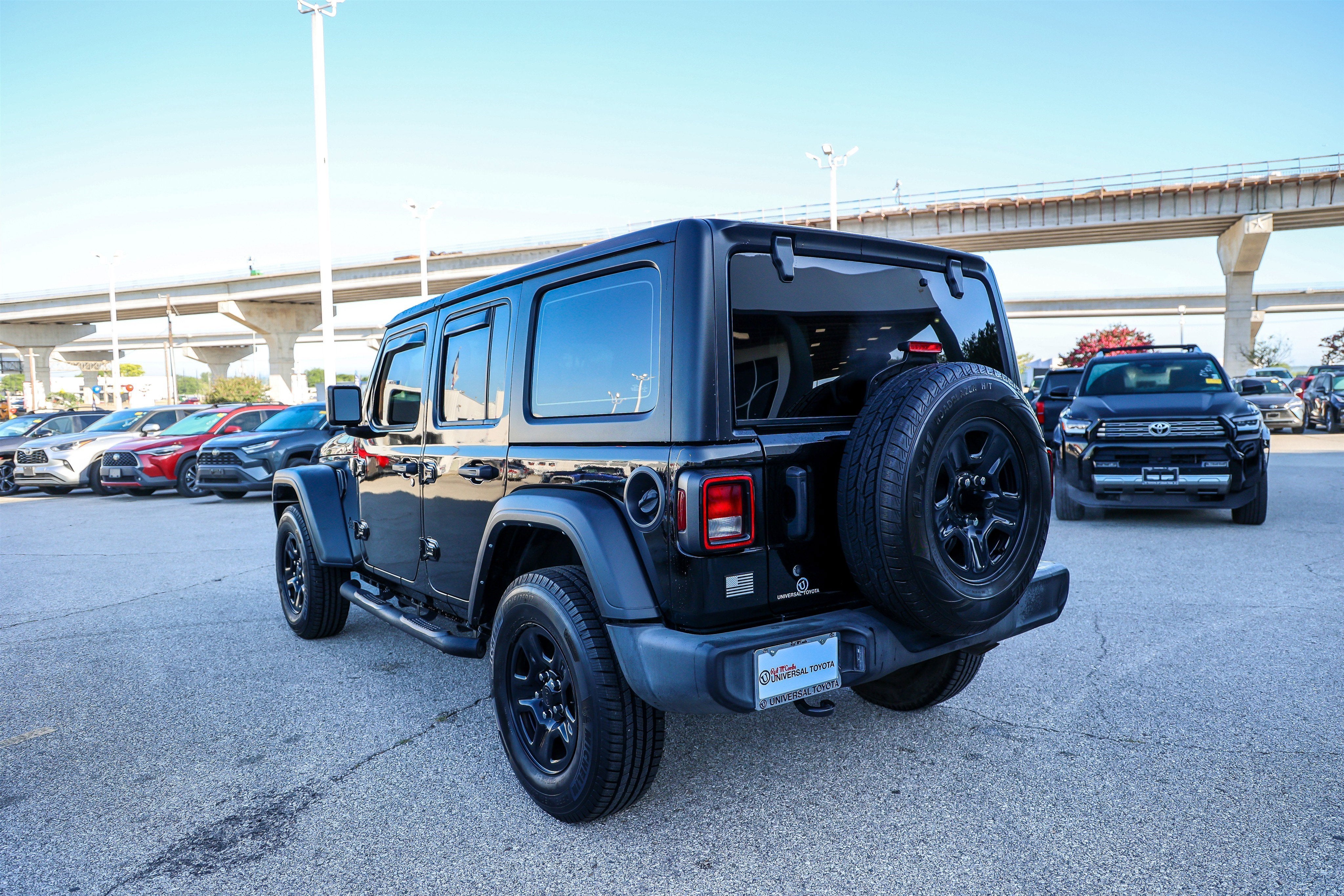 2022 Jeep Wrangler Unlimited Sport