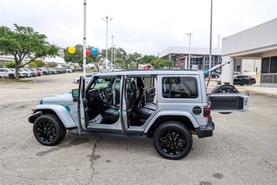 2022 Jeep Wrangler Unlimited Sahara