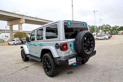 2022 Jeep Wrangler Unlimited Sahara