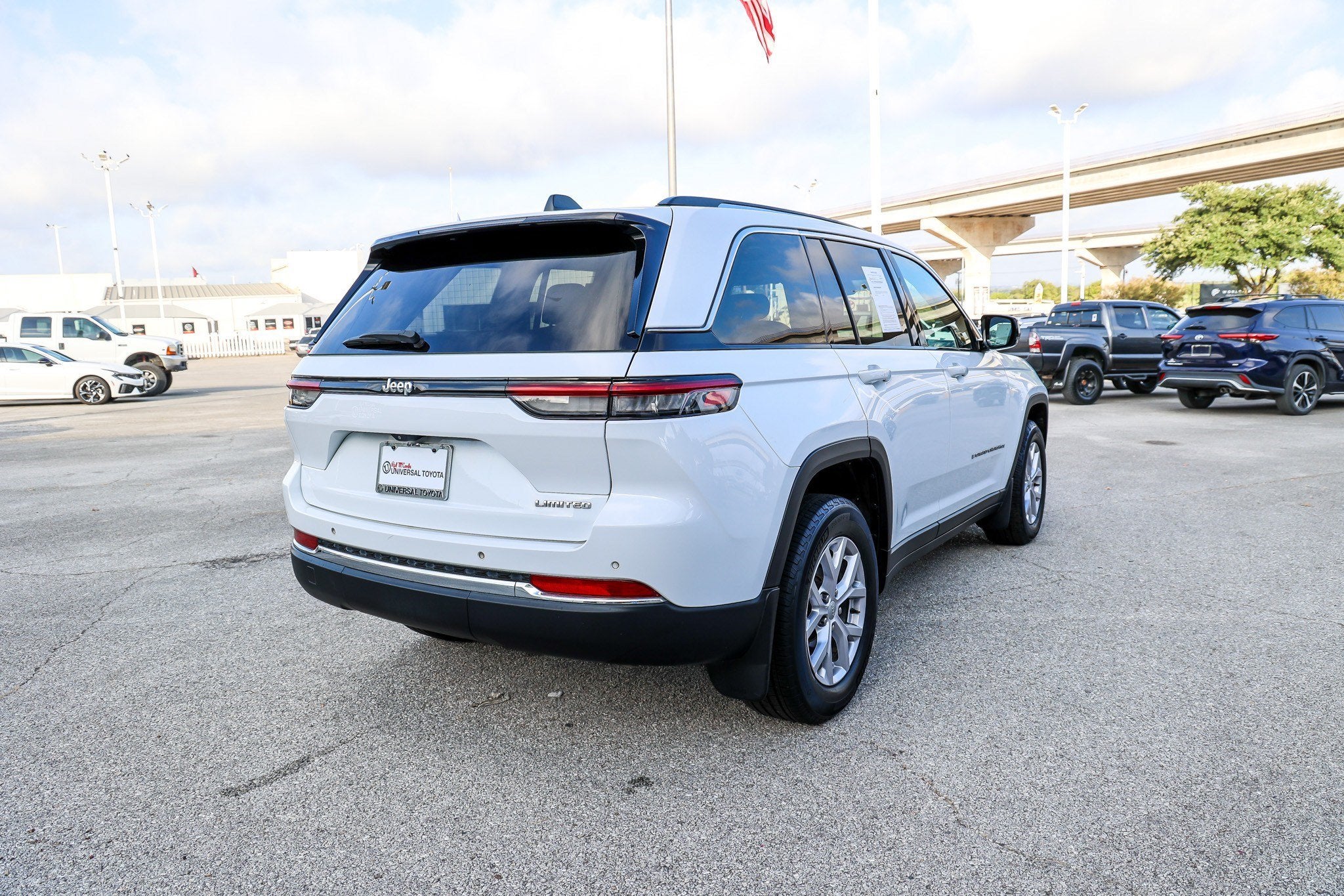 2022 Jeep Grand Cherokee Limited