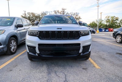 2022 Jeep Grand Cherokee L Altitude