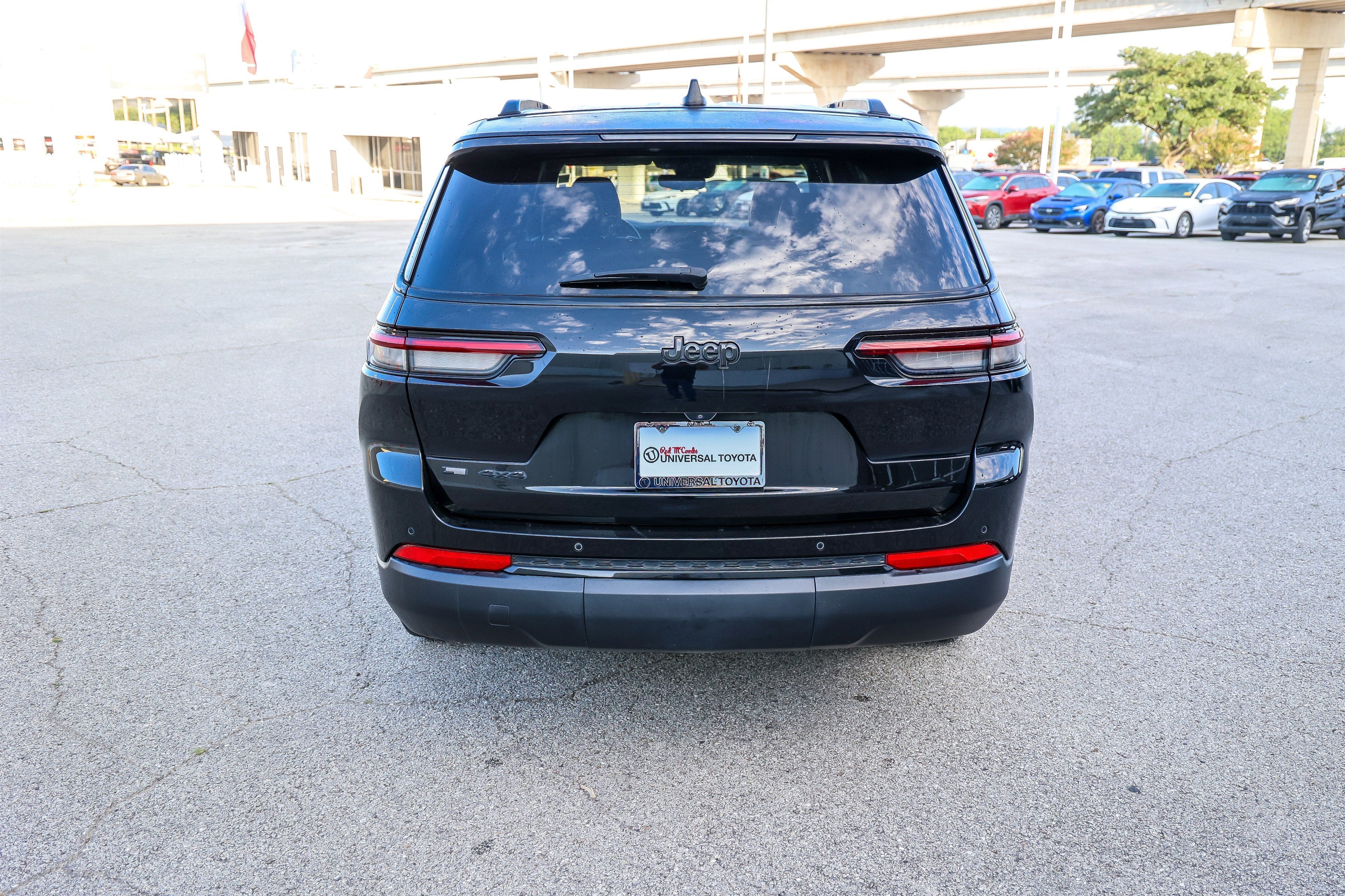 2022 Jeep Grand Cherokee L Altitude
