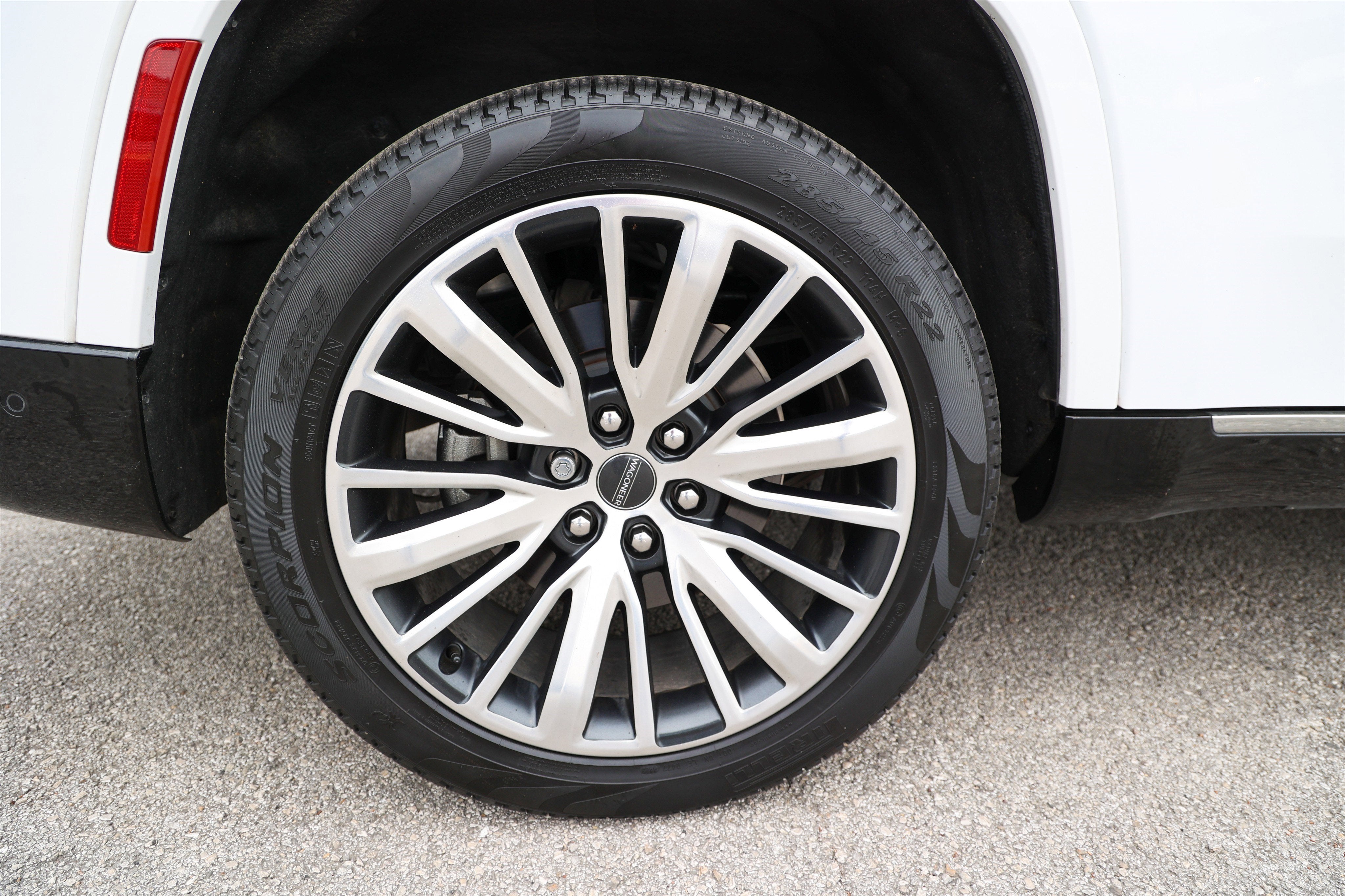 2024 Jeep Grand Wagoneer Series III