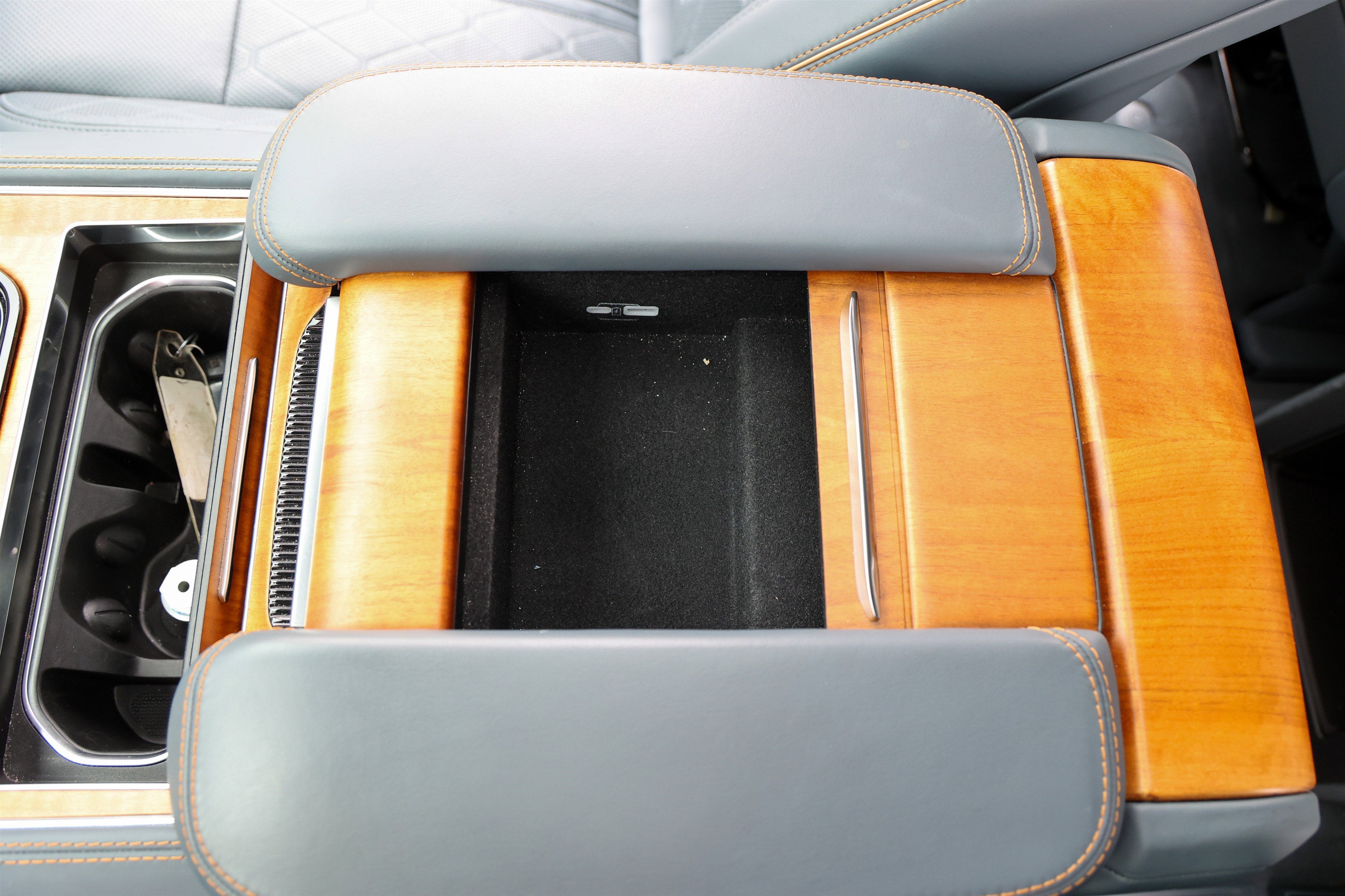 2024 Jeep Grand Wagoneer Series III