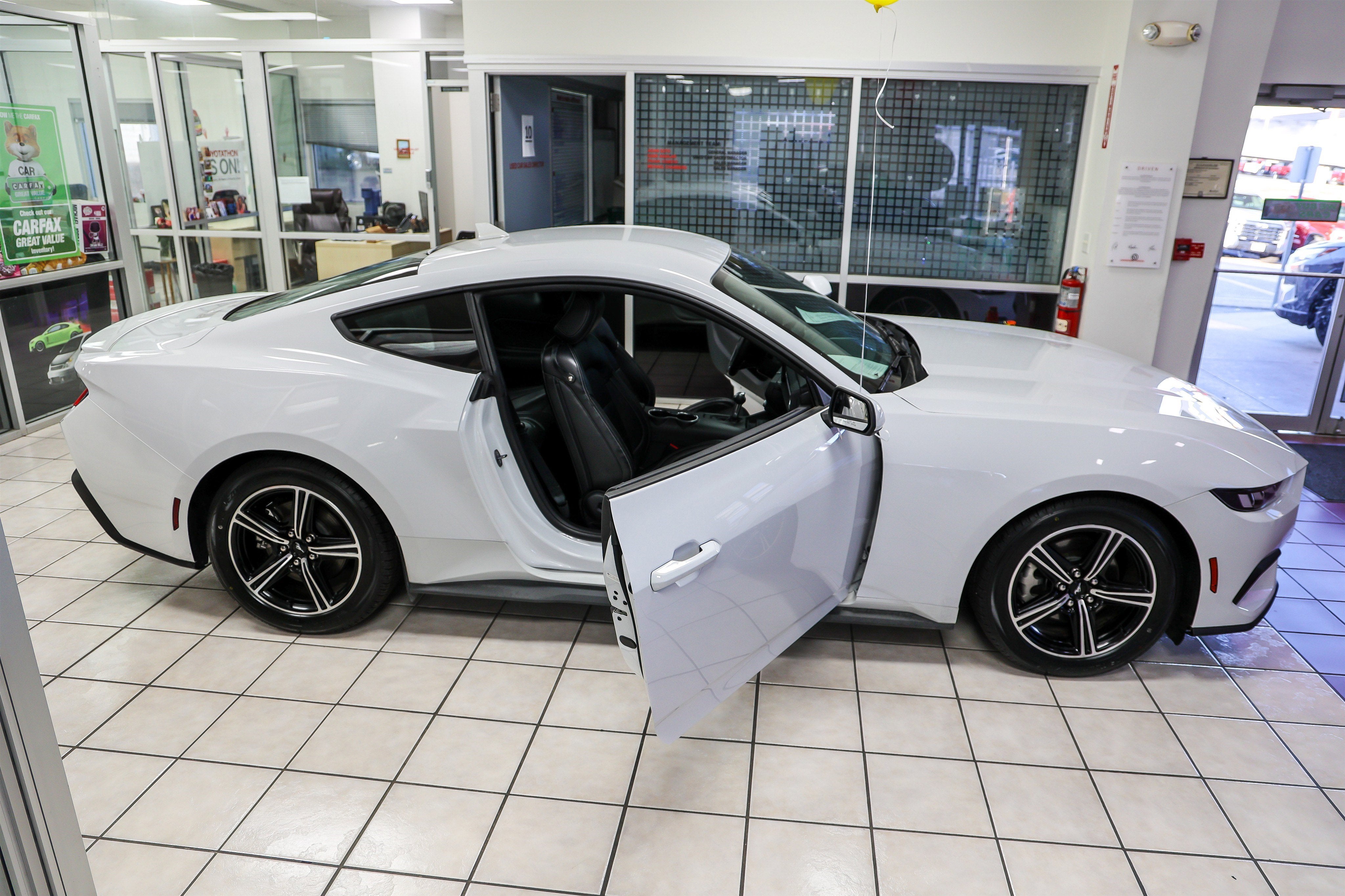 2024 Ford Mustang EcoBoost Premium