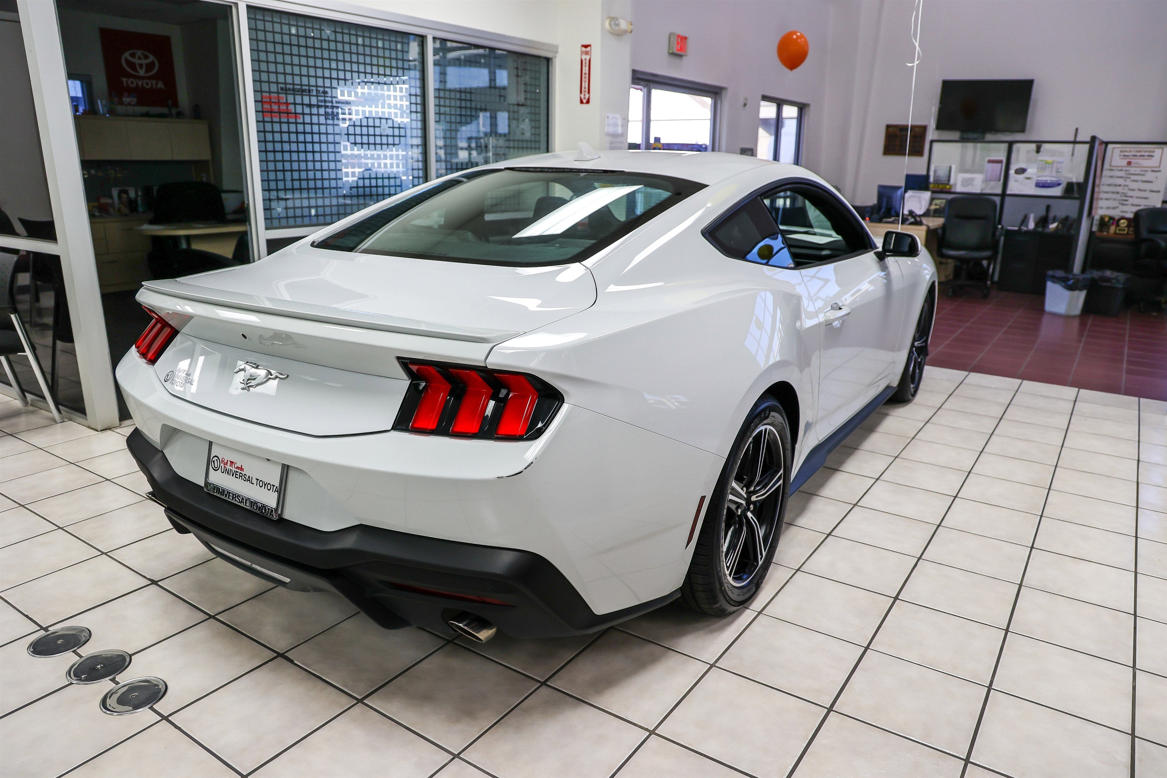 2024 Ford Mustang EcoBoost Premium