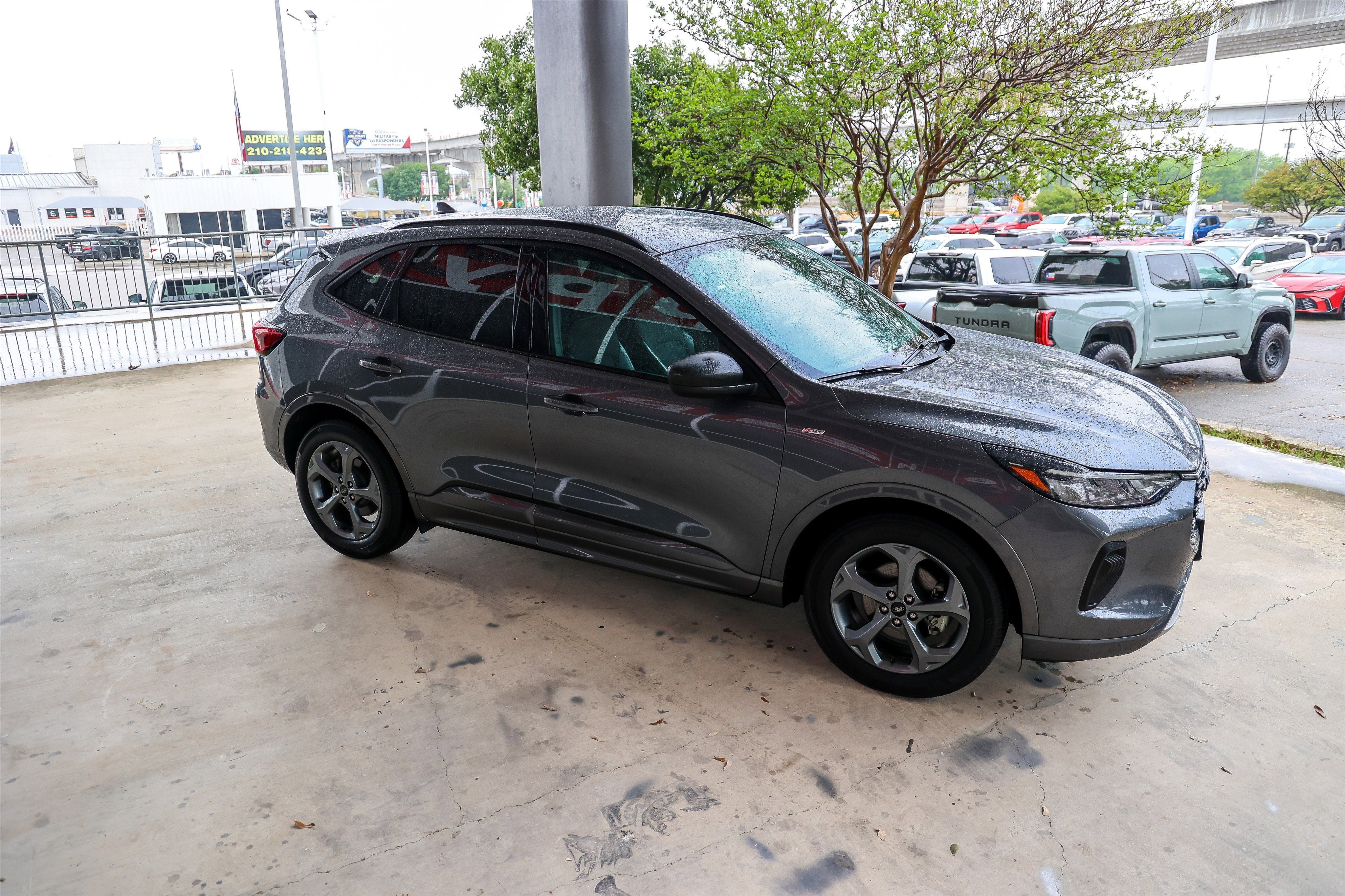 2024 Ford Escape ST-Line