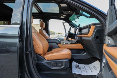 2024 Ford Expedition Platinum