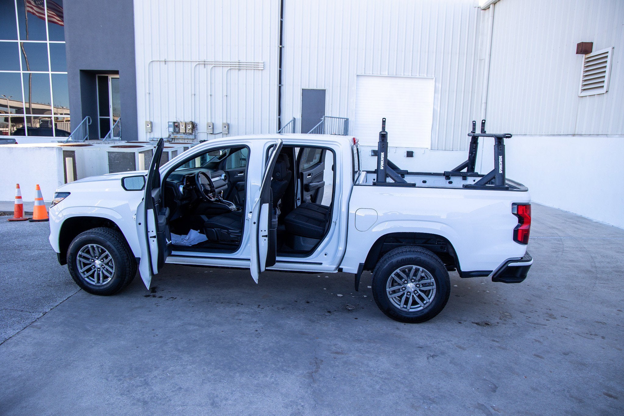 2024 Chevrolet Colorado 2WD LT