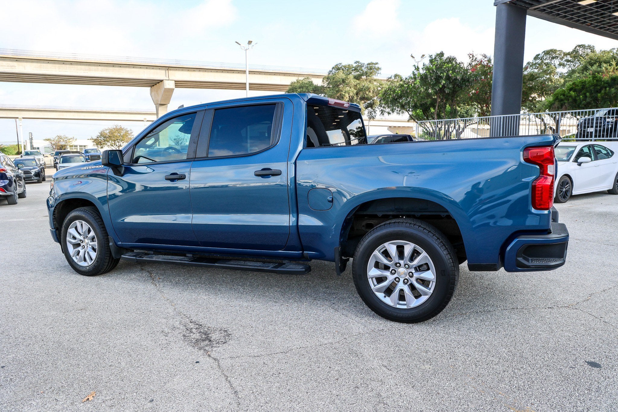 2024 Chevrolet Silverado Custom
