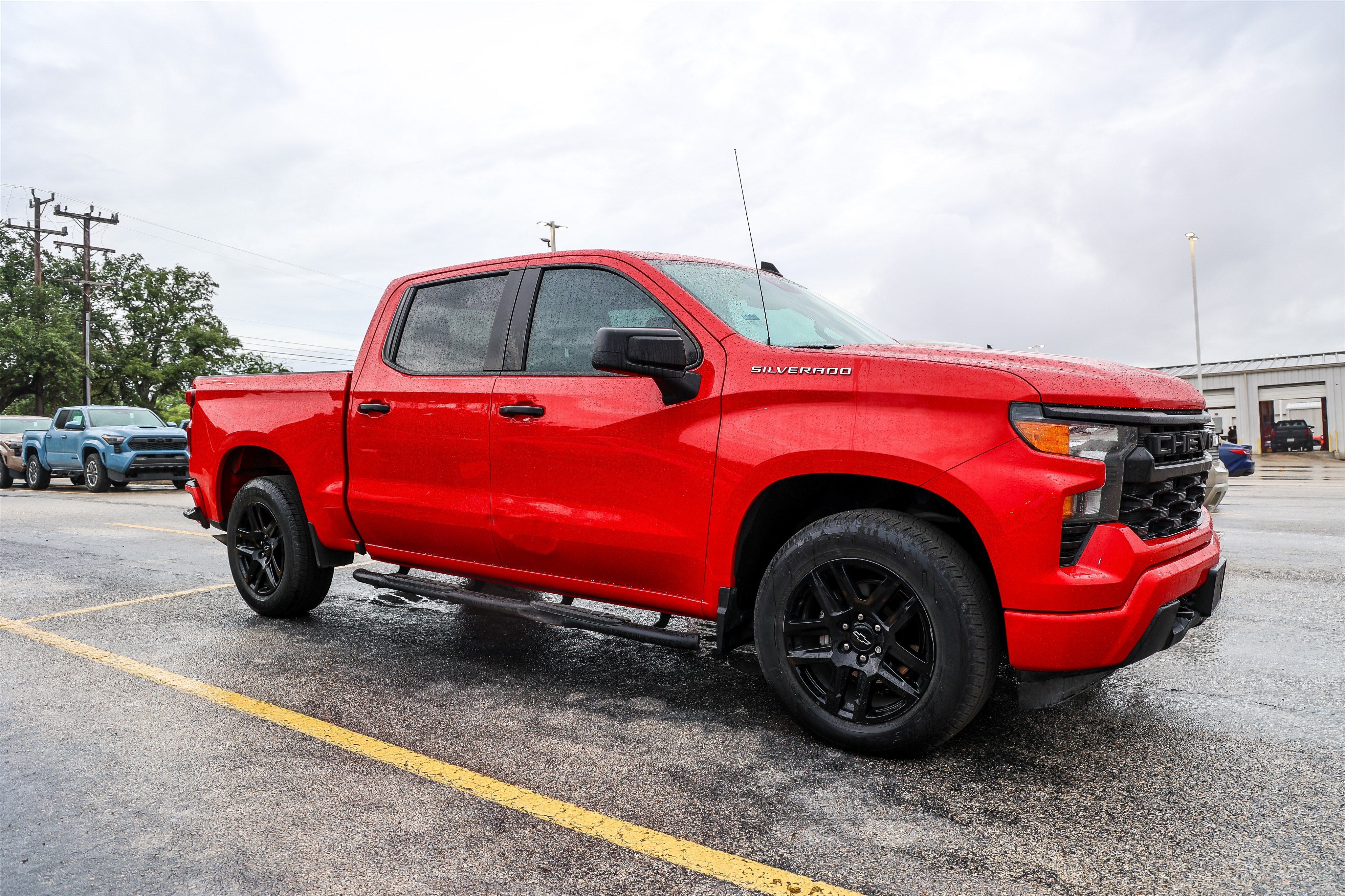 2022 Chevrolet Silverado Custom
