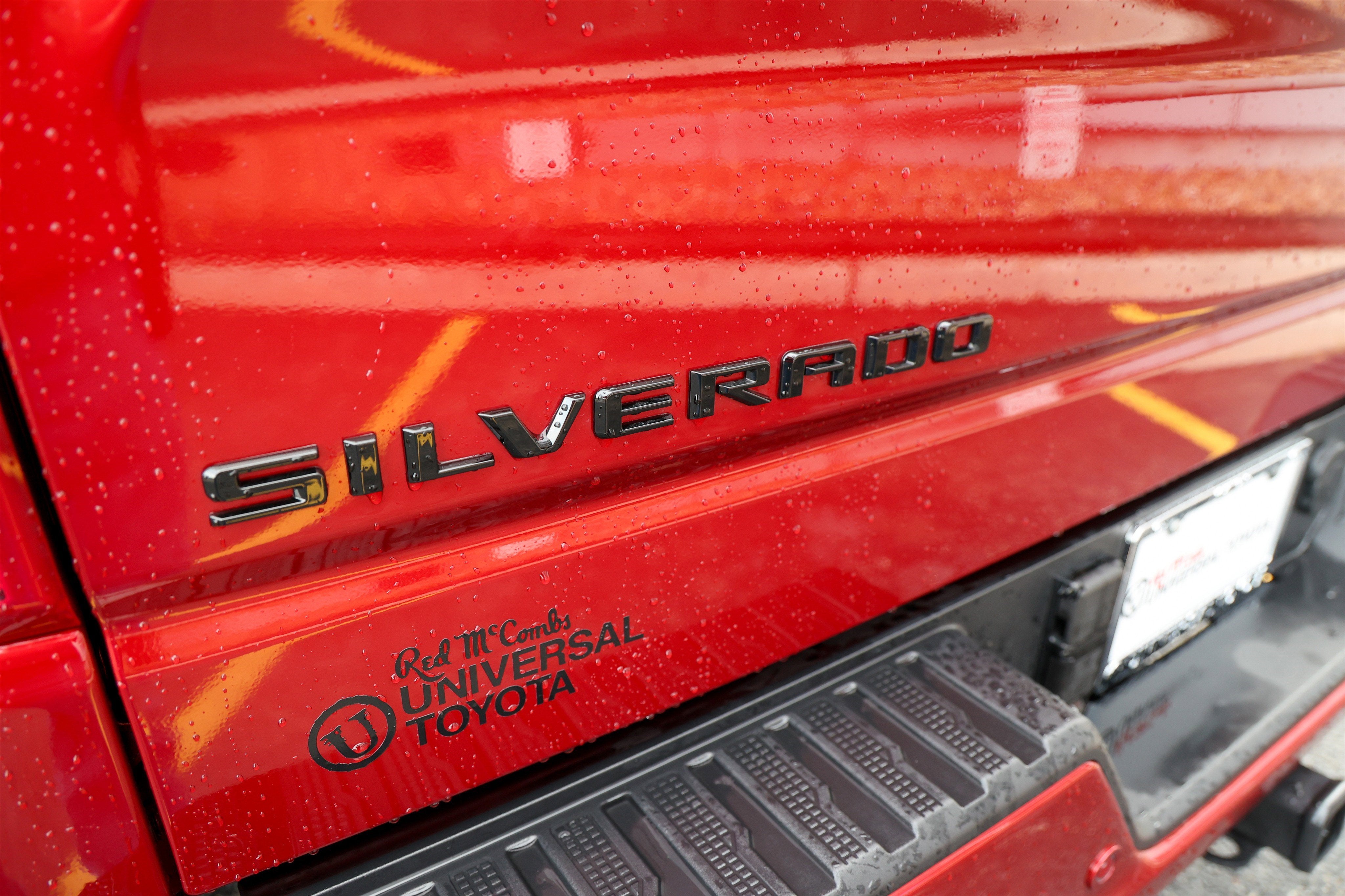 2025 Chevrolet Silverado RST