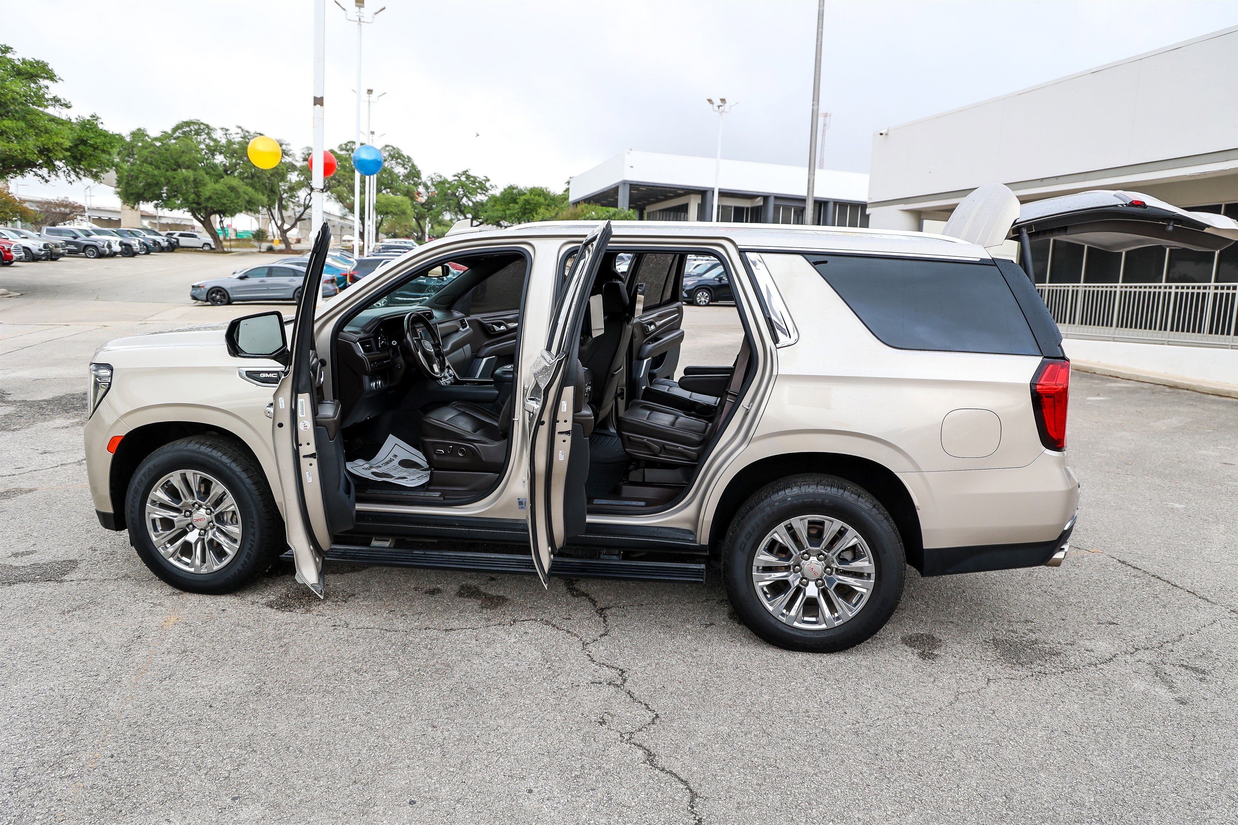 2021 GMC Yukon Denali