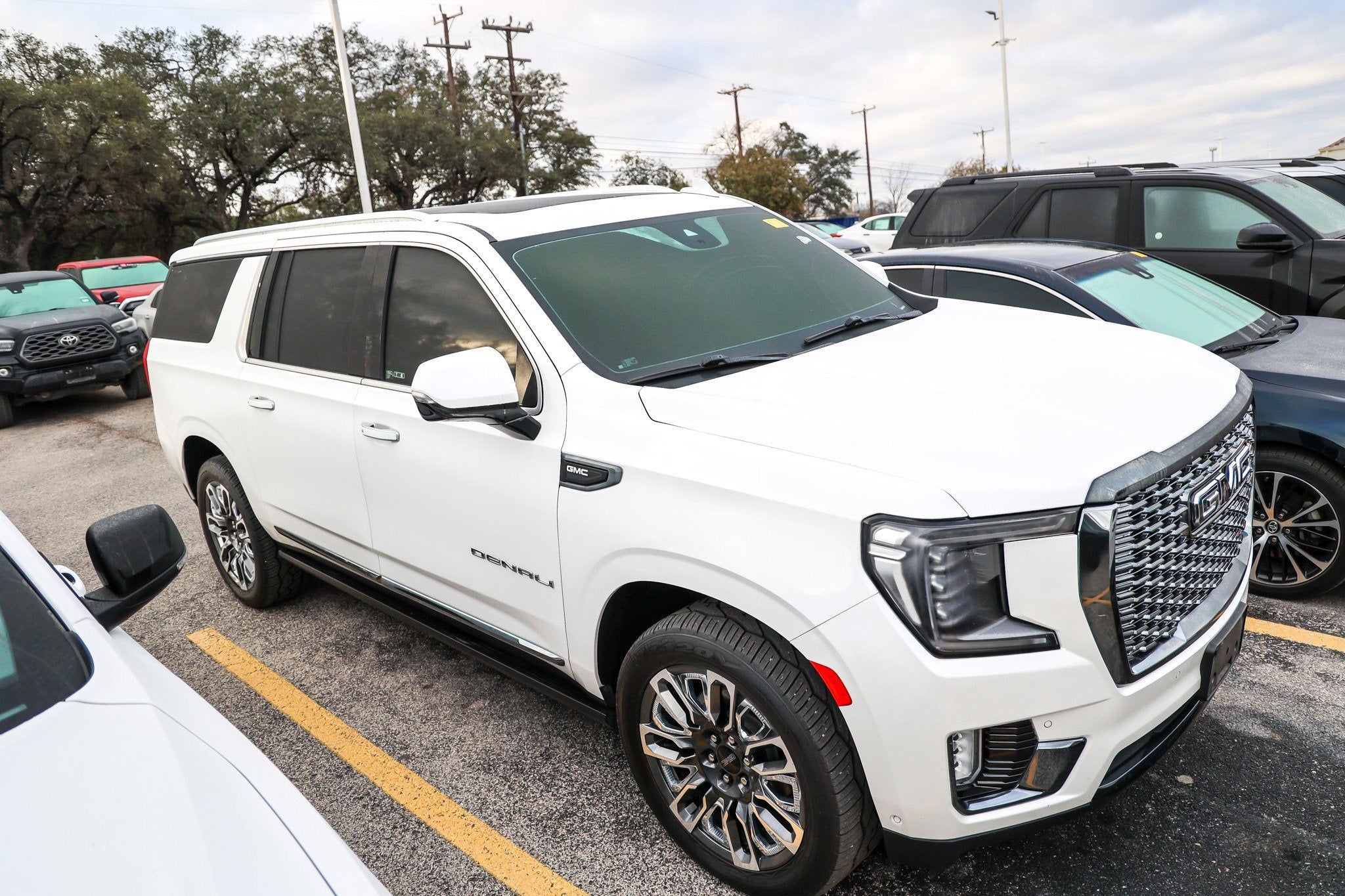2023 GMC Yukon XL Denali Ultimate