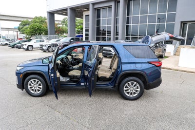 2023 Chevrolet Traverse LS
