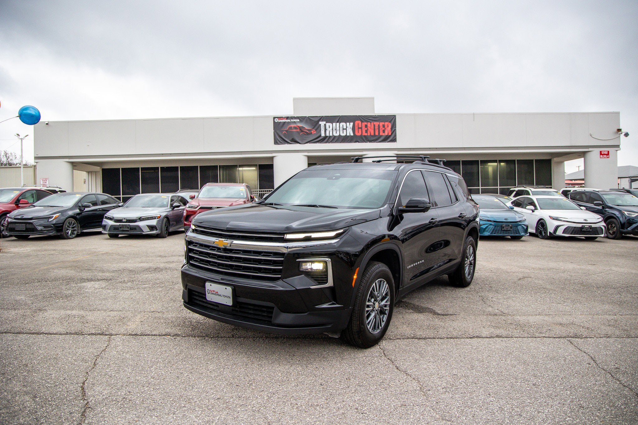 2025 Chevrolet Traverse FWD LT