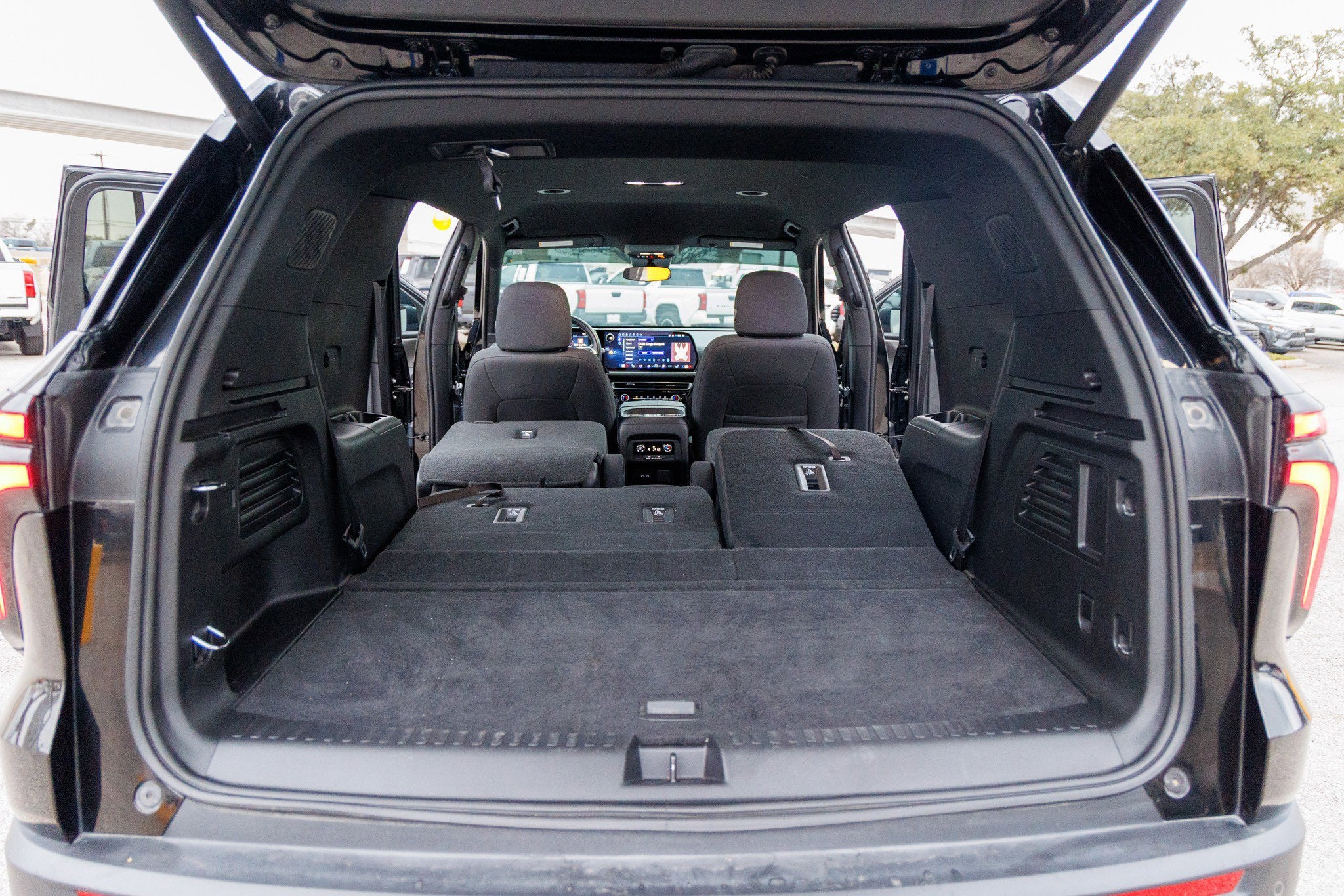 2025 Chevrolet Traverse FWD LT