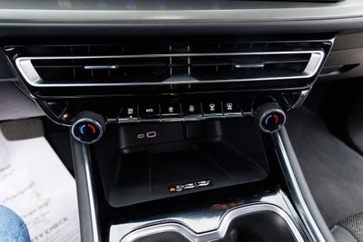 2025 Chevrolet Traverse FWD LT