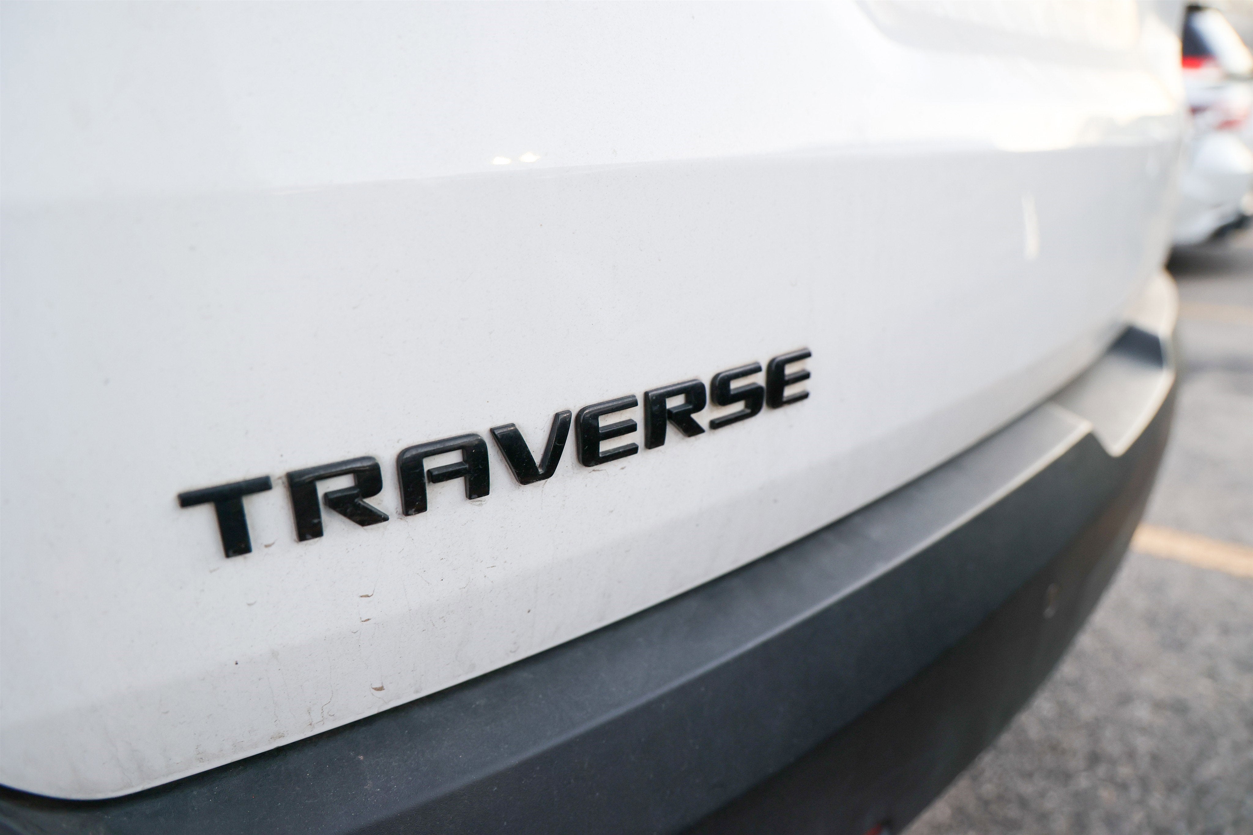 2023 Chevrolet Traverse RS