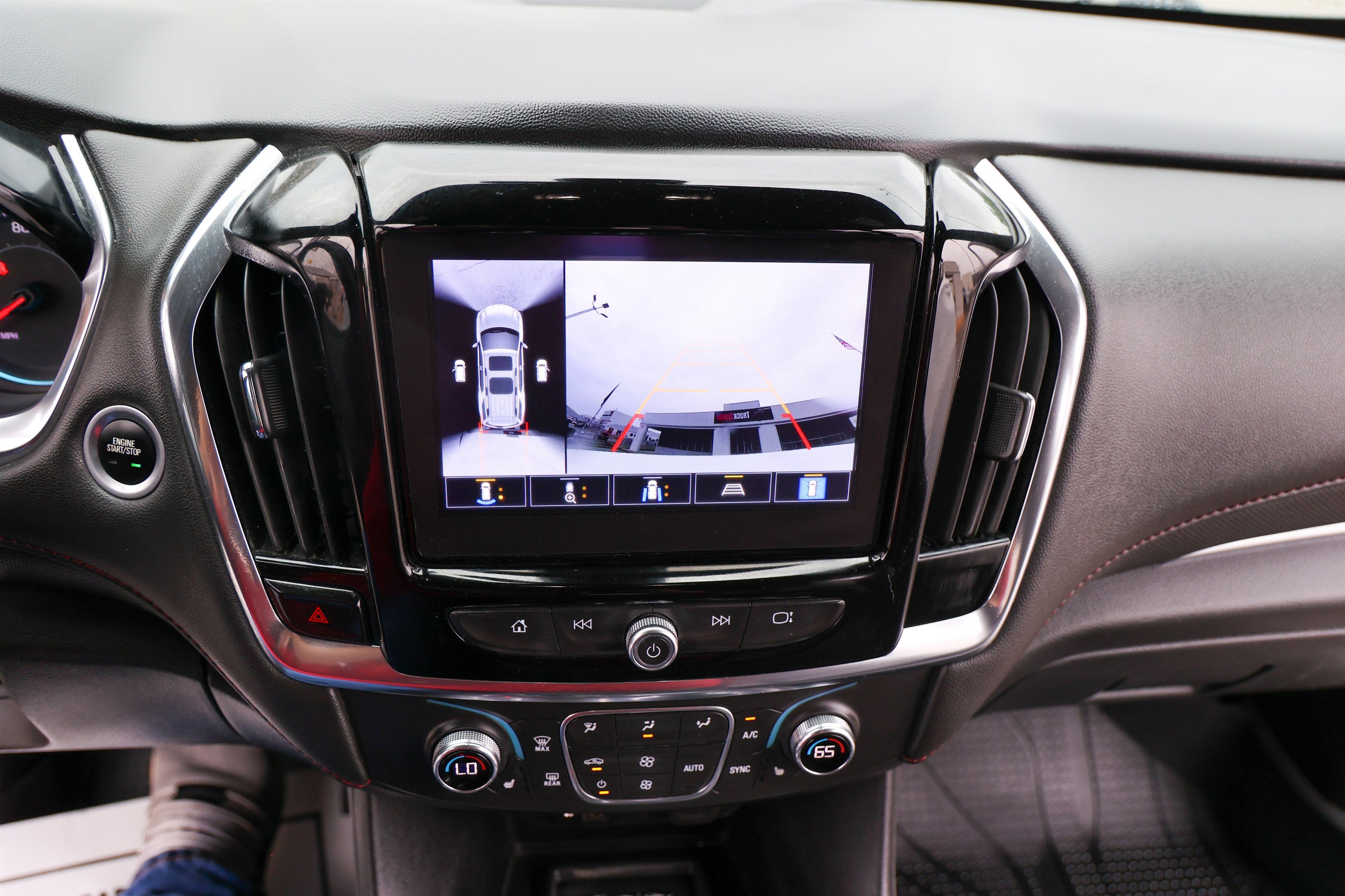 2023 Chevrolet Traverse RS