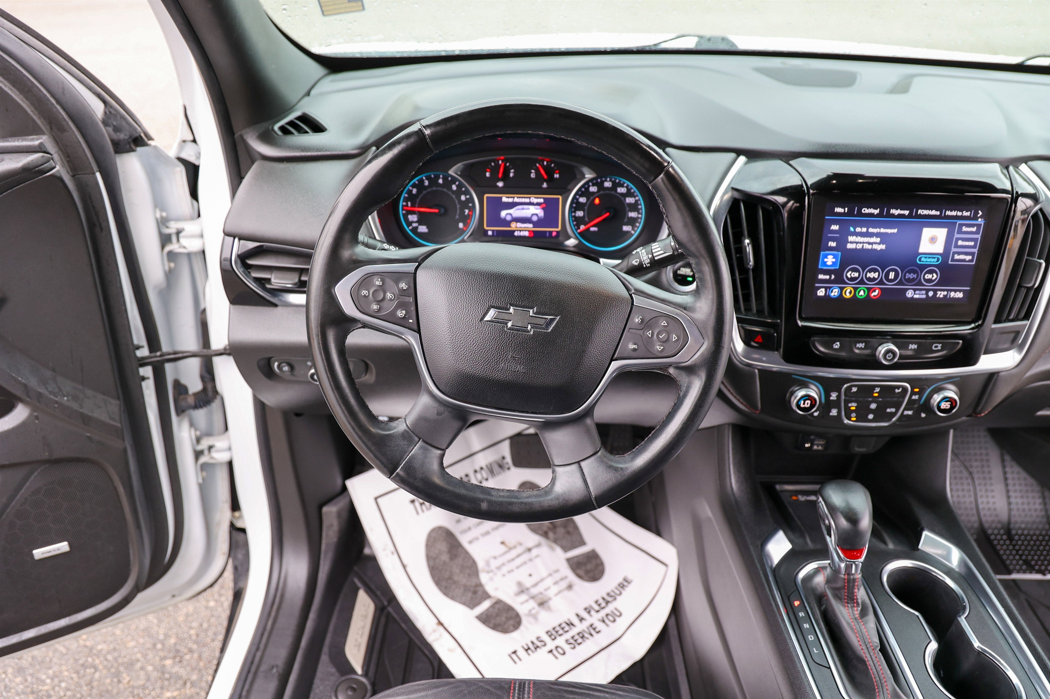 2023 Chevrolet Traverse RS