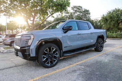2024 GMC Sierra Denali Edition 1
