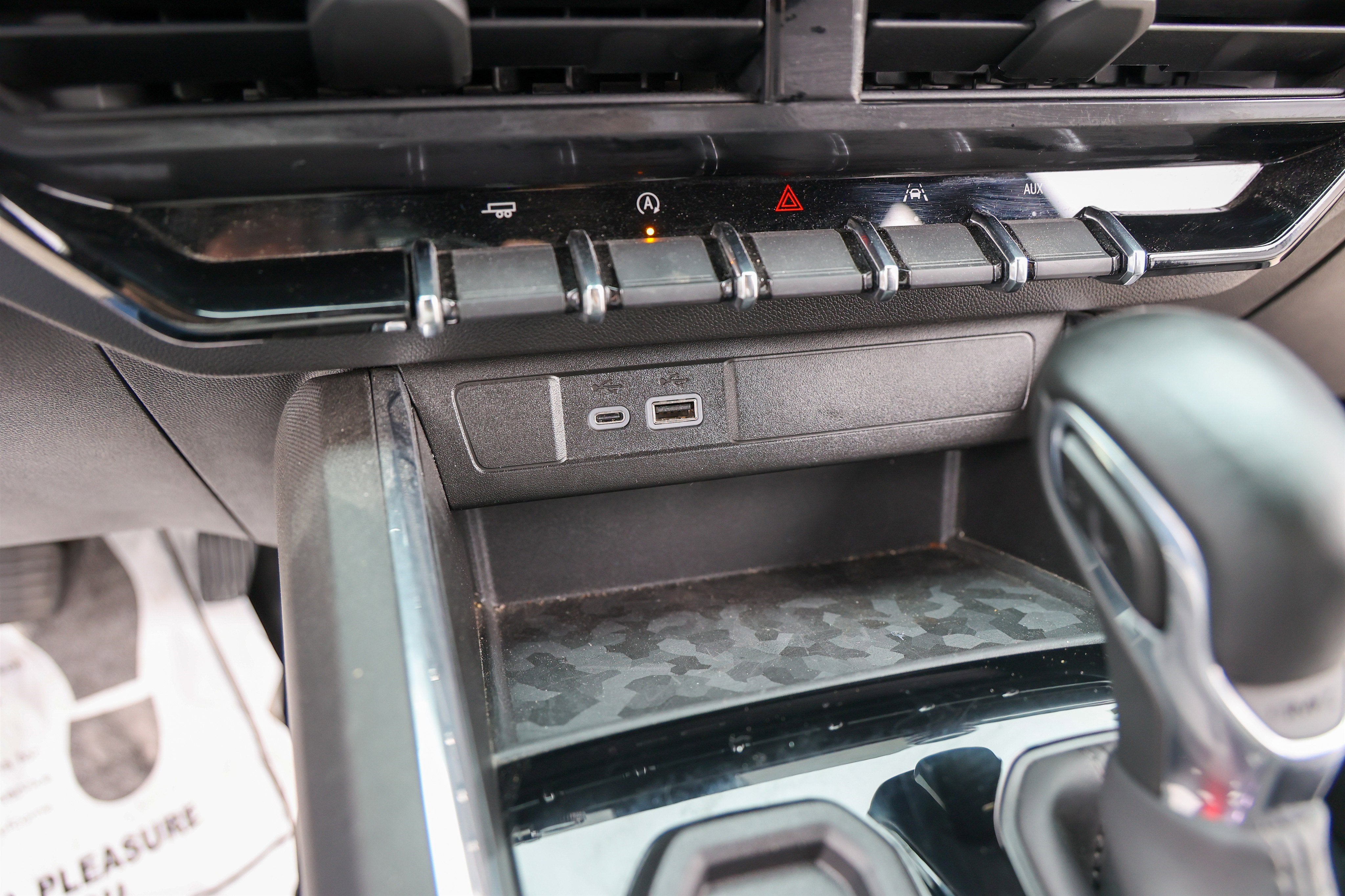 2025 GMC Canyon 2WD Elevation
