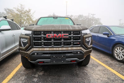 2025 GMC Canyon 4WD AT4