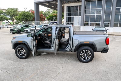 2023 GMC Canyon 4WD AT4