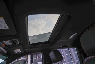 2023 GMC Canyon 4WD AT4