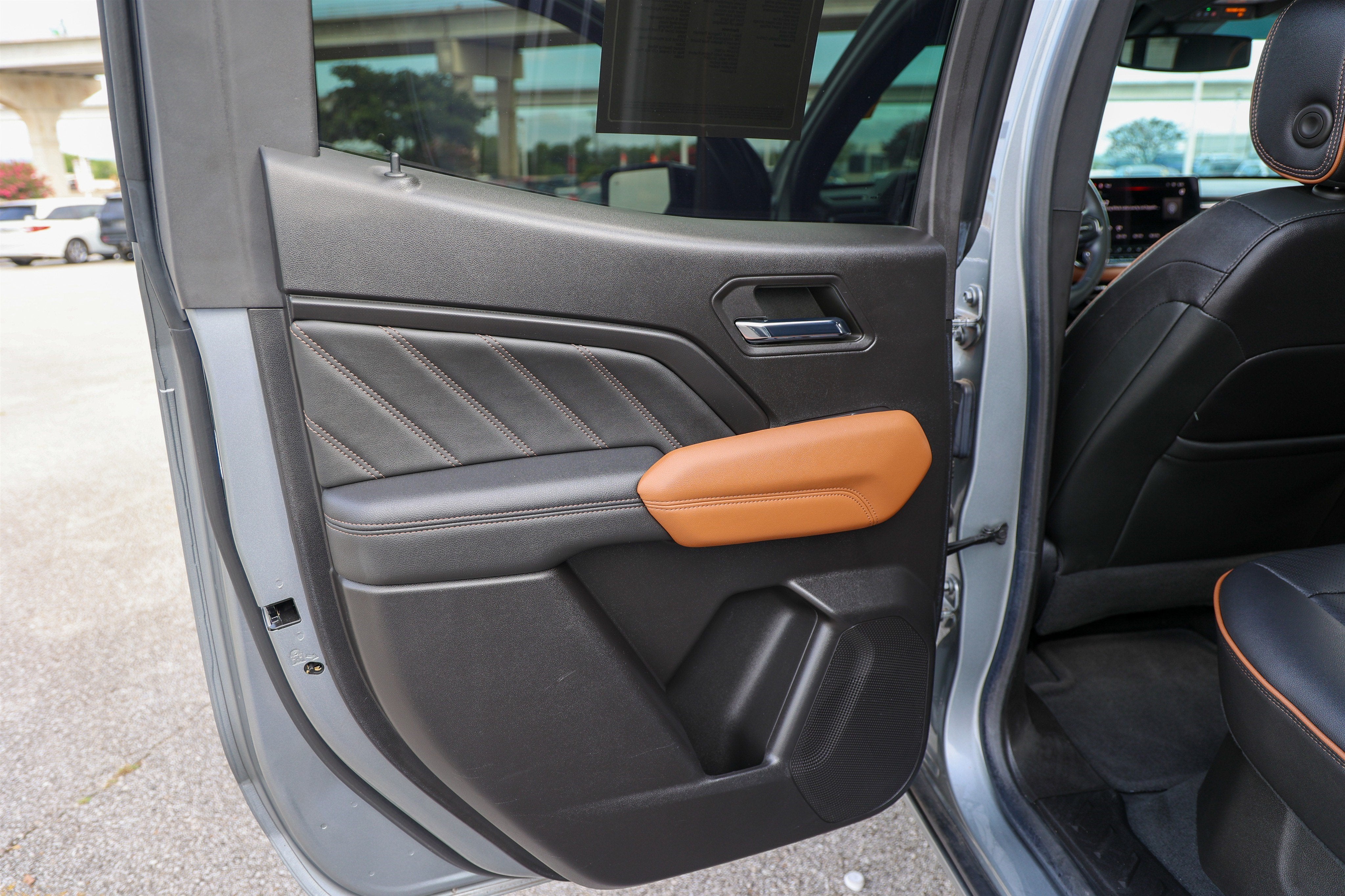 2023 GMC Canyon 4WD AT4