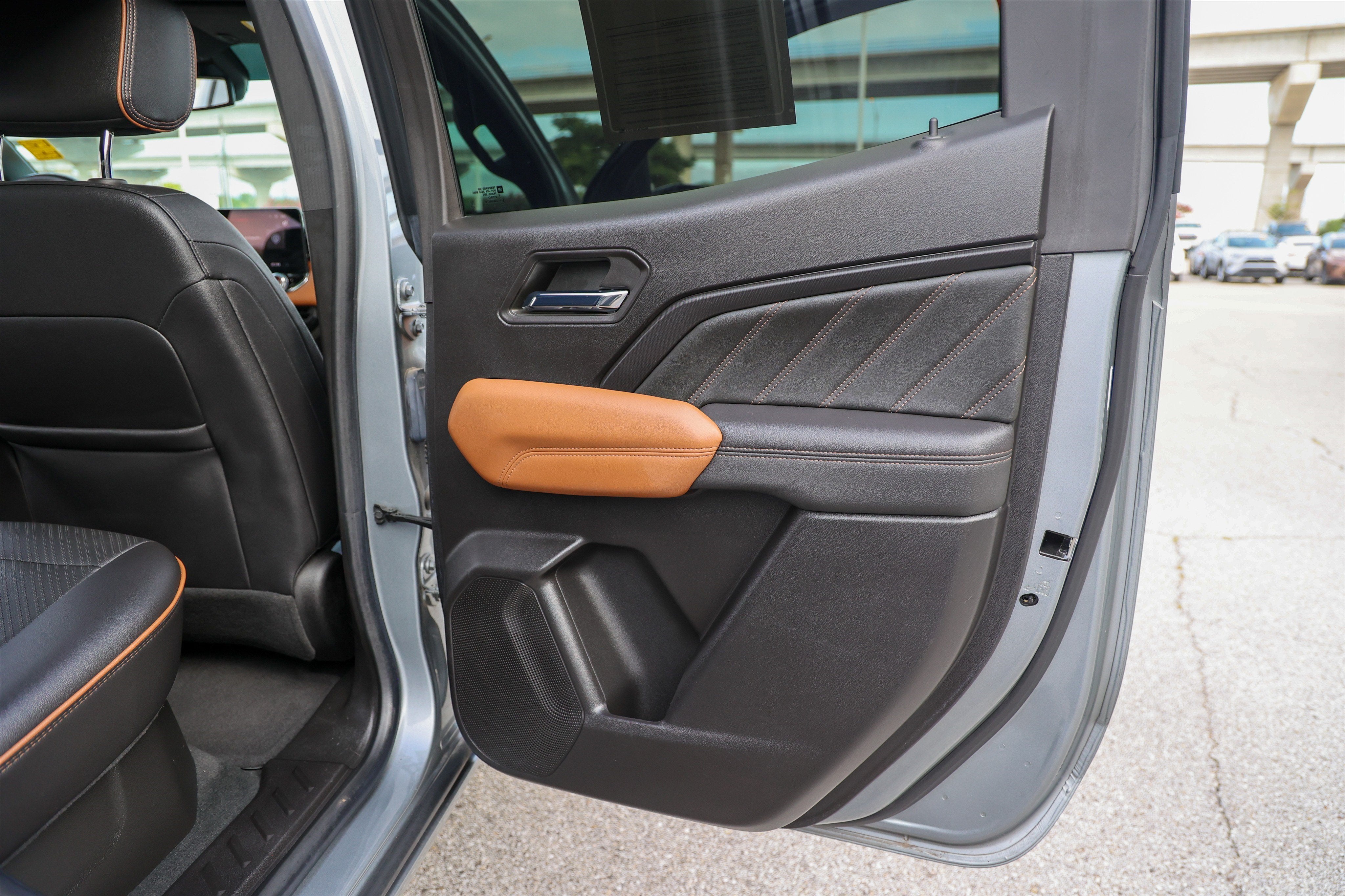 2023 GMC Canyon 4WD AT4