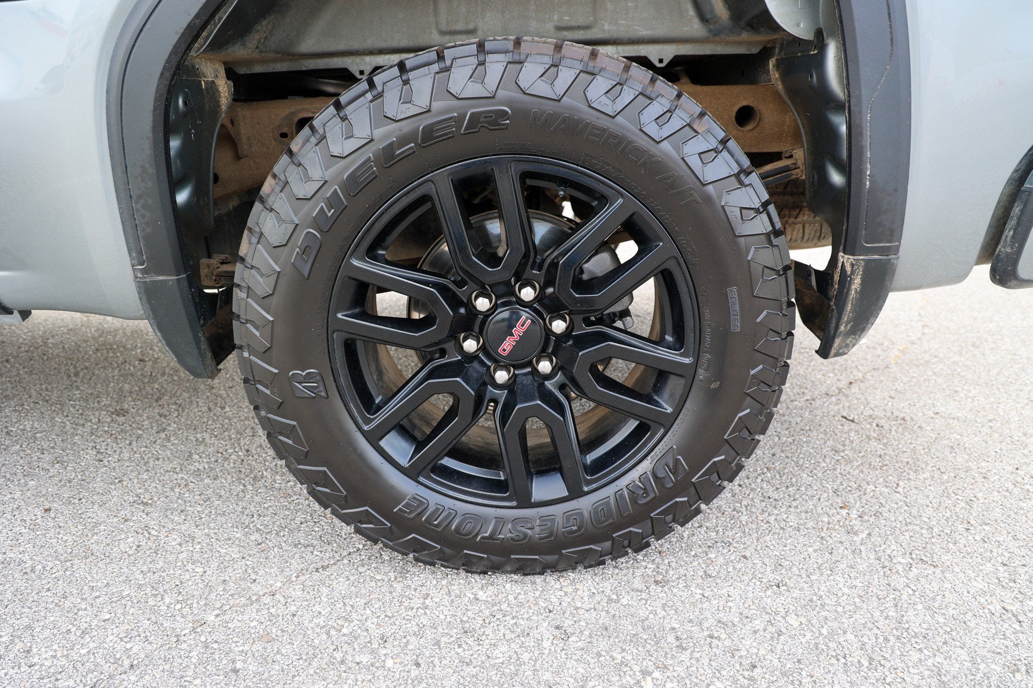 2024 GMC Sierra Pro