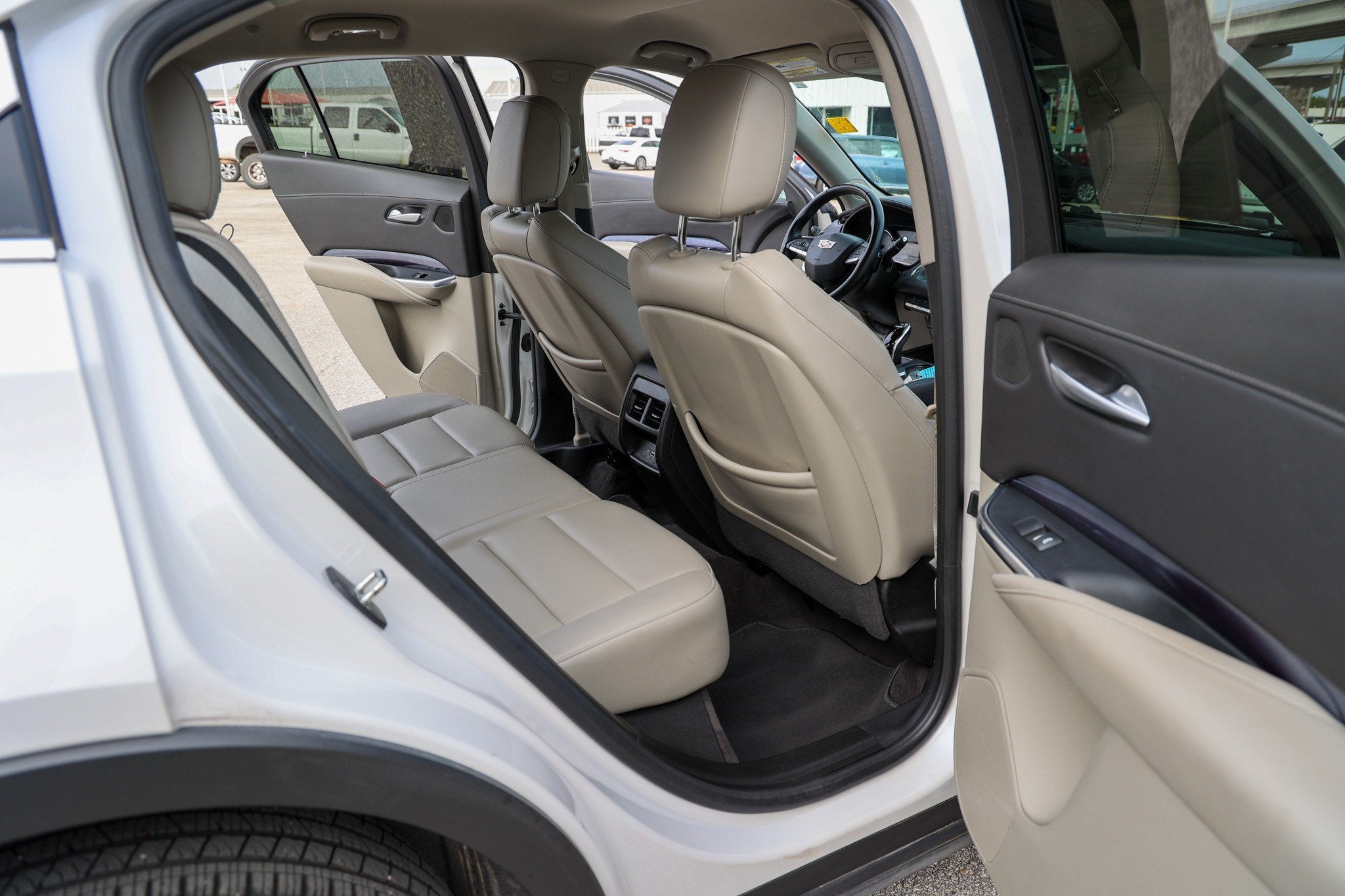 2023 Cadillac XT4 FWD Luxury