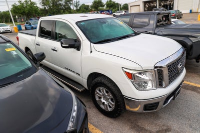 2018 Nissan Titan SV