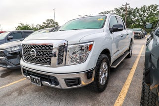 2018 Nissan Titan SV