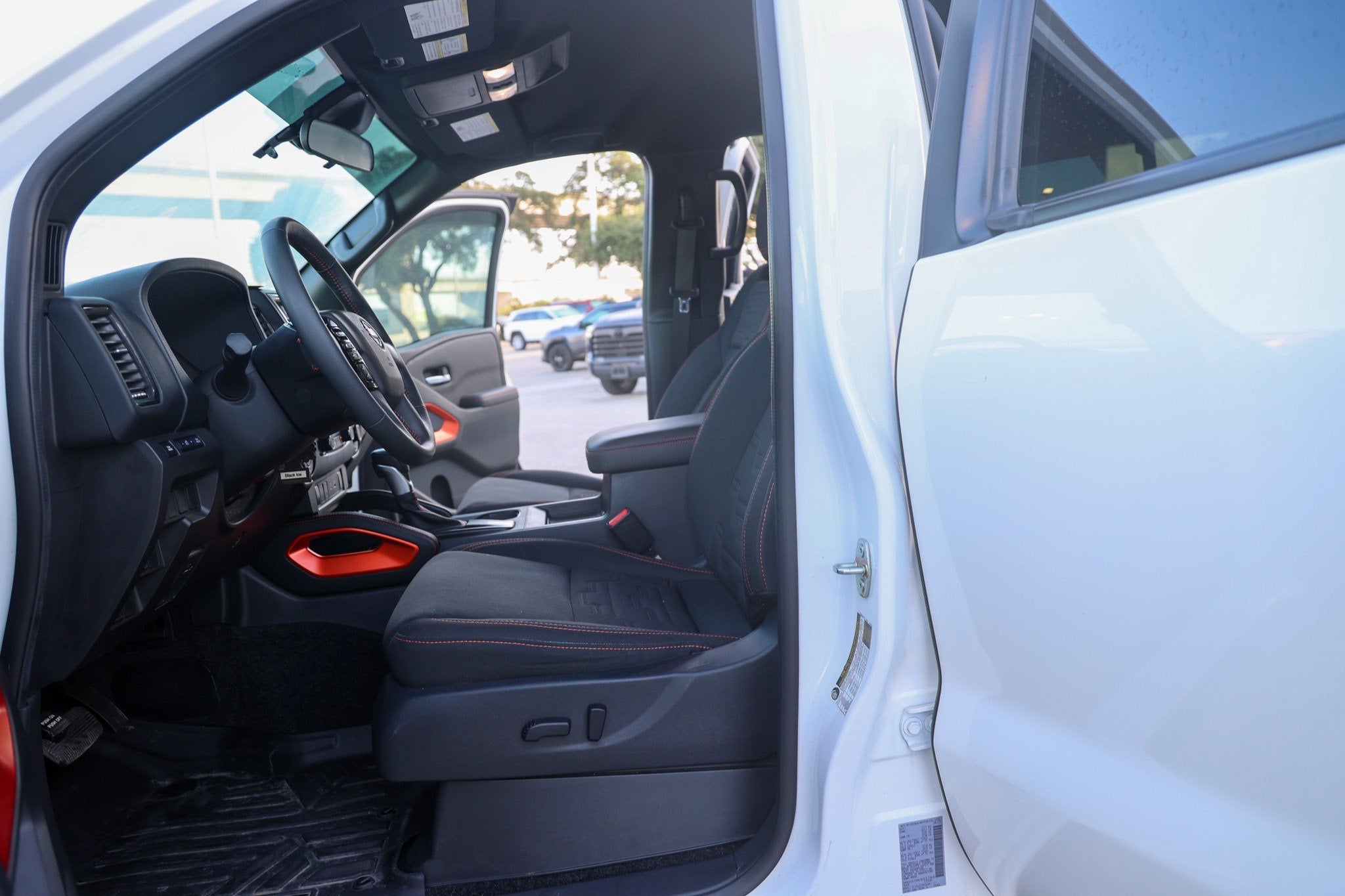 2024 Nissan Frontier PRO-X