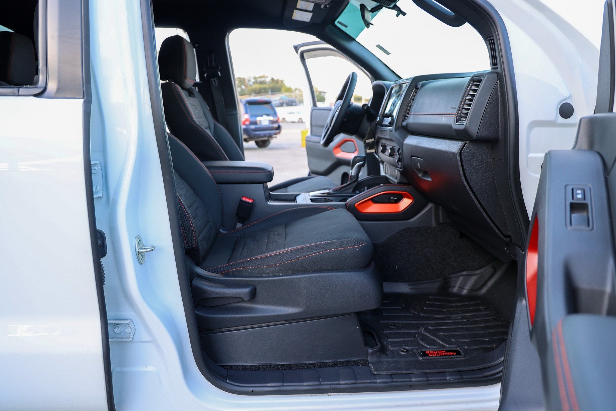2024 Nissan Frontier PRO-X