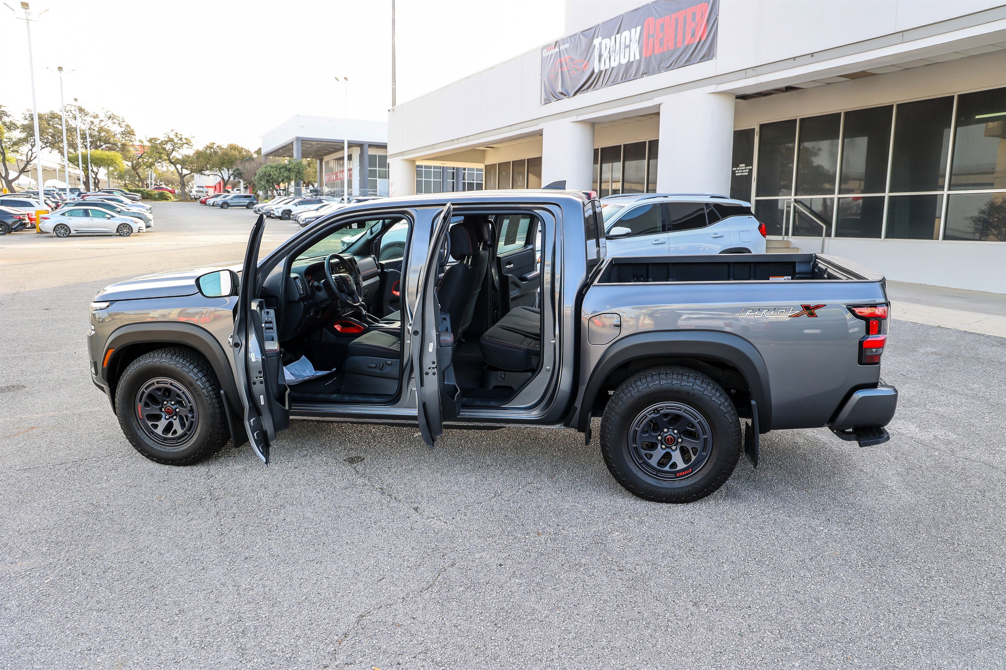 2025 Nissan Frontier PRO-X