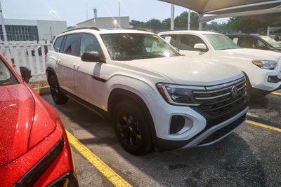 2024 Volkswagen Atlas 2.0T Peak Edition SE w/Technology