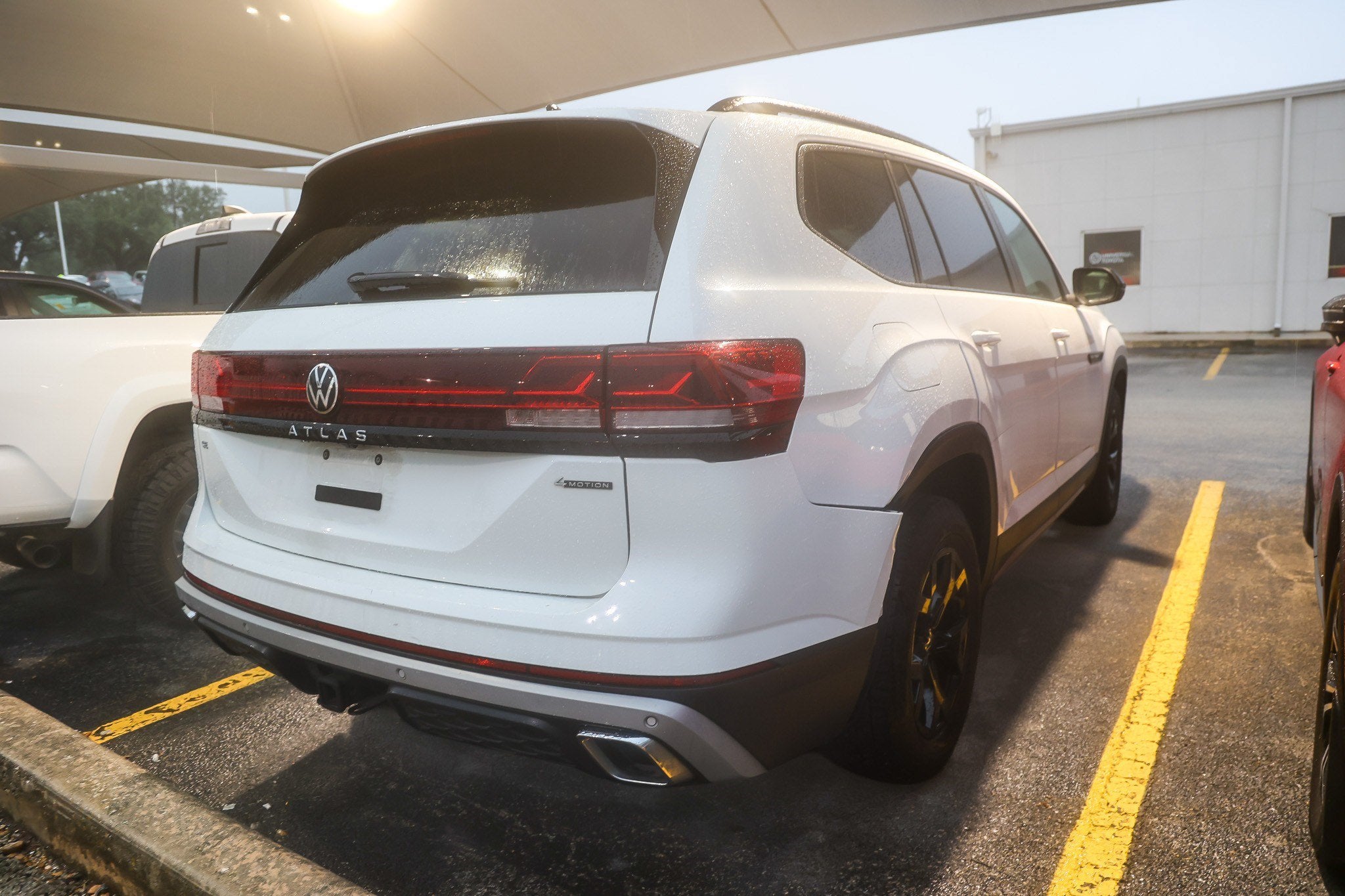 2024 Volkswagen Atlas 2.0T Peak Edition SE w/Technology