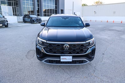 2025 Volkswagen Atlas Cross Sport 2.0T SE w/Technology