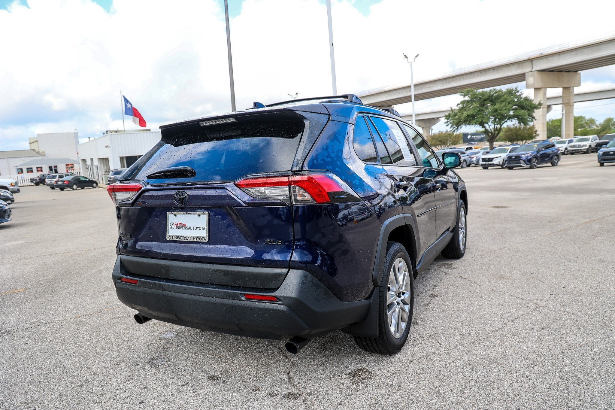 2024 Toyota RAV4 XLE Premium