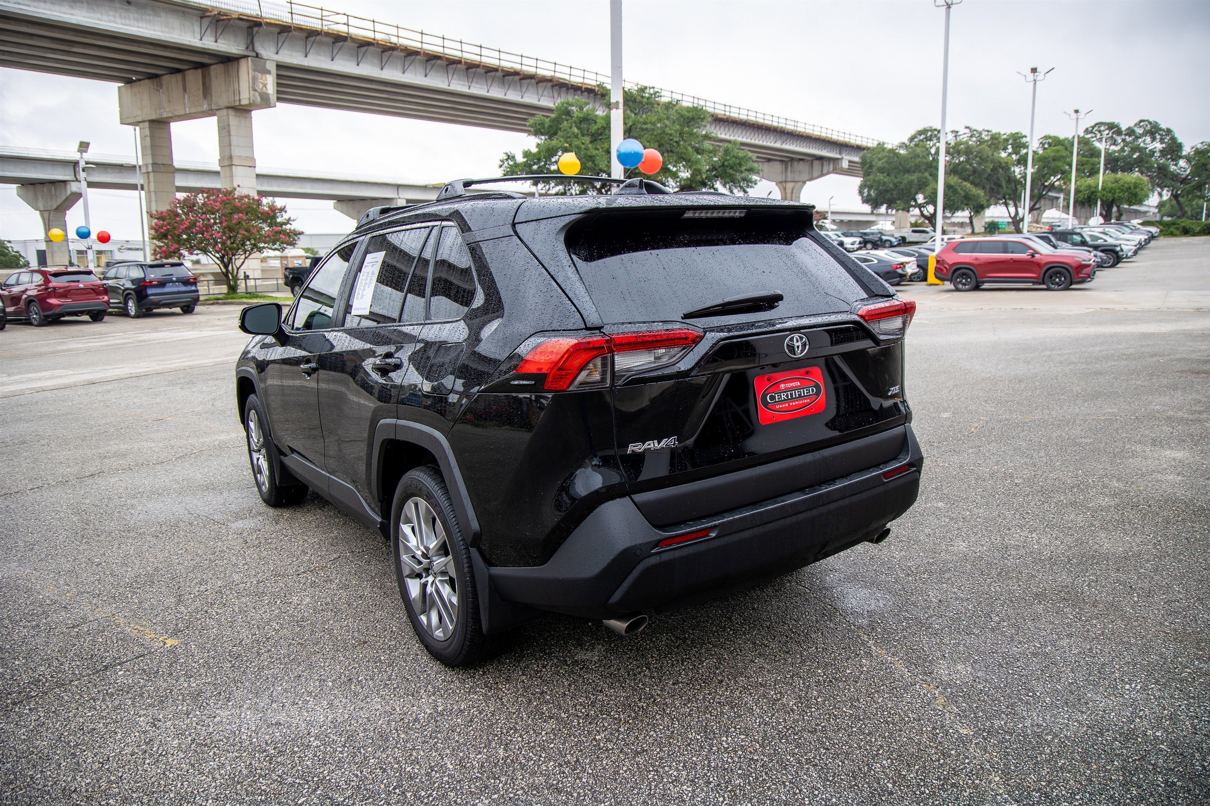 2024 Toyota RAV4 XLE Premium