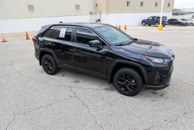 2022 Toyota RAV4 LE