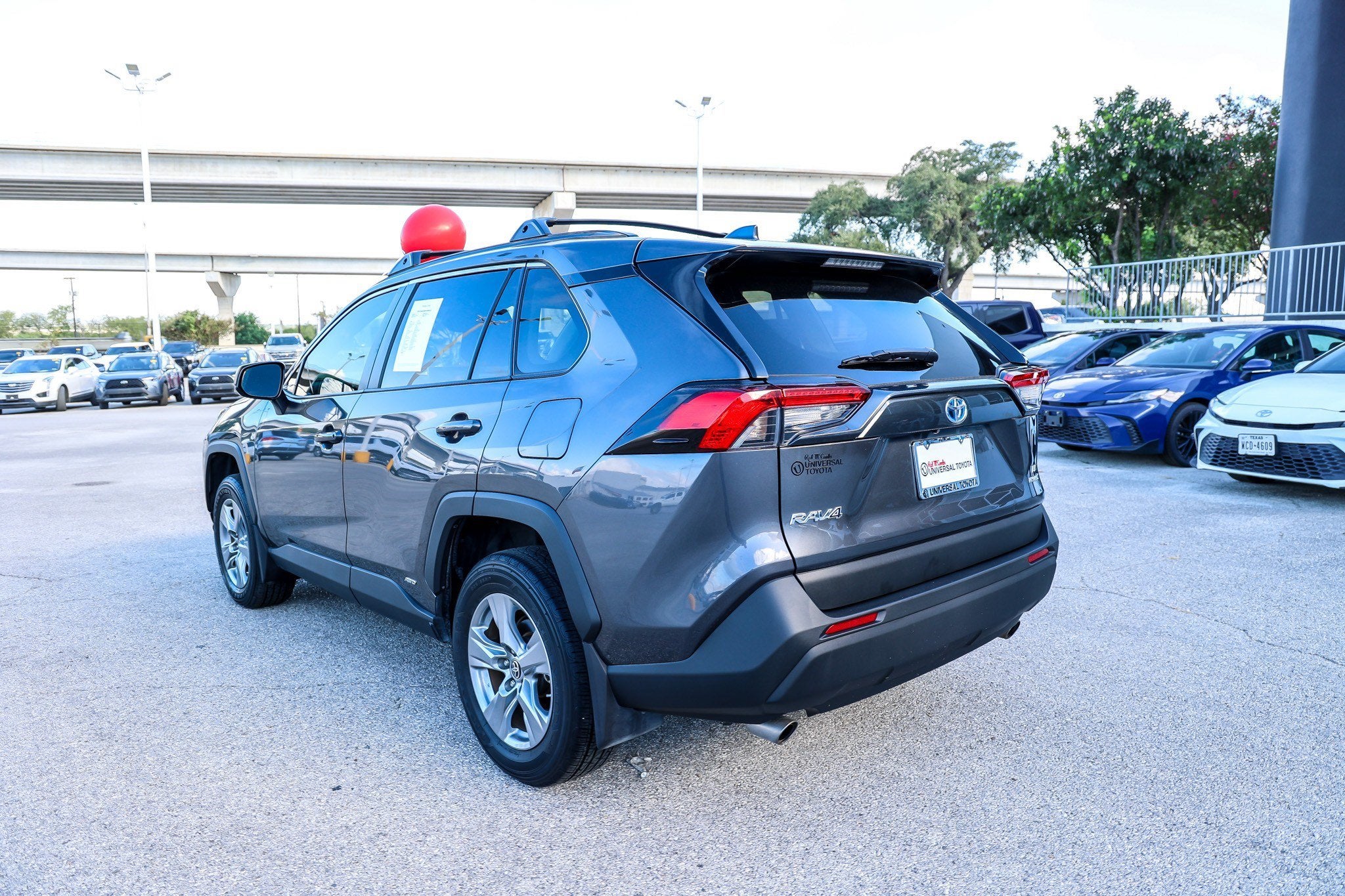 2024 Toyota RAV4 Hybrid Hybrid LE