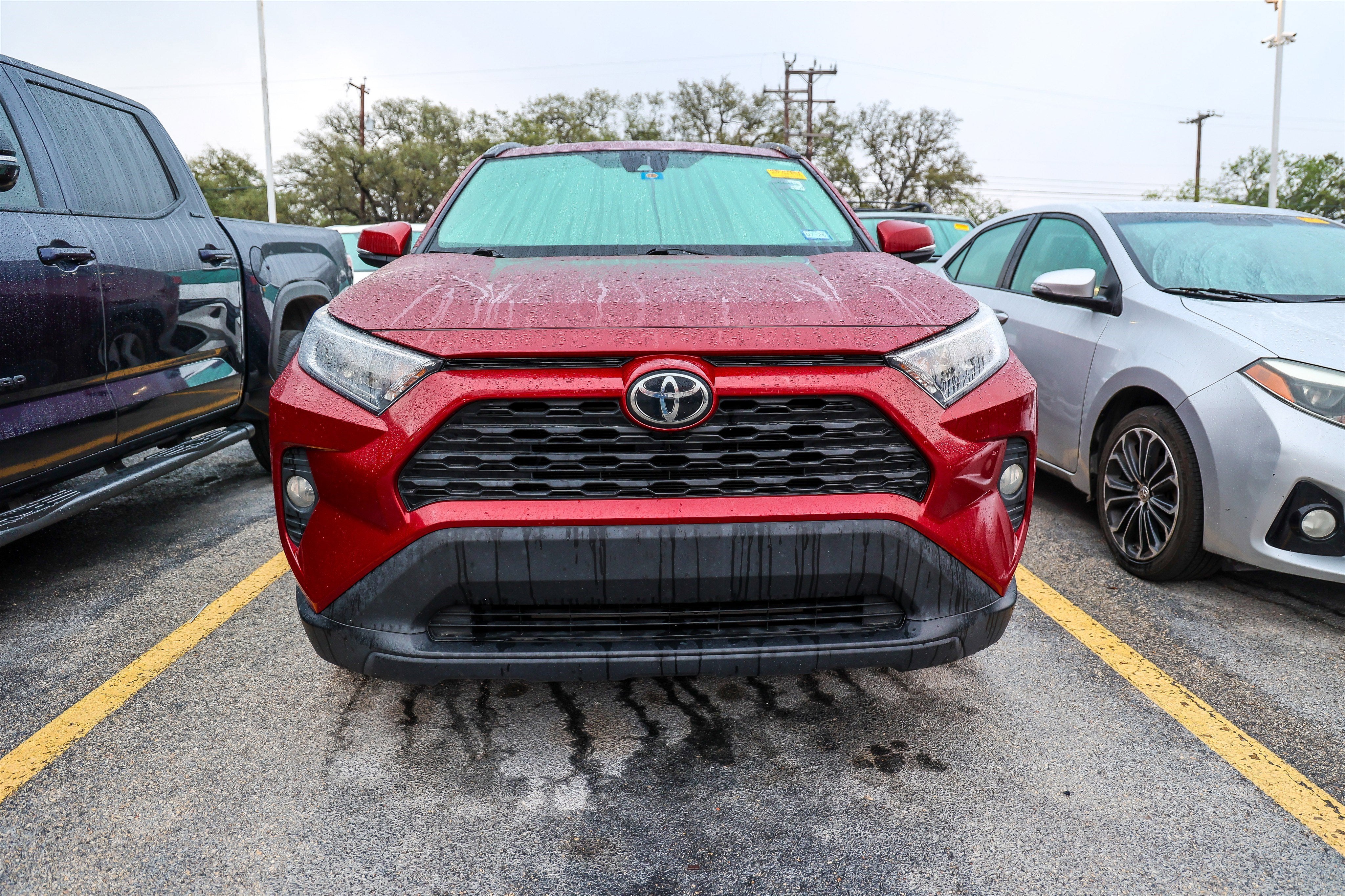 2021 Toyota RAV4 XLE