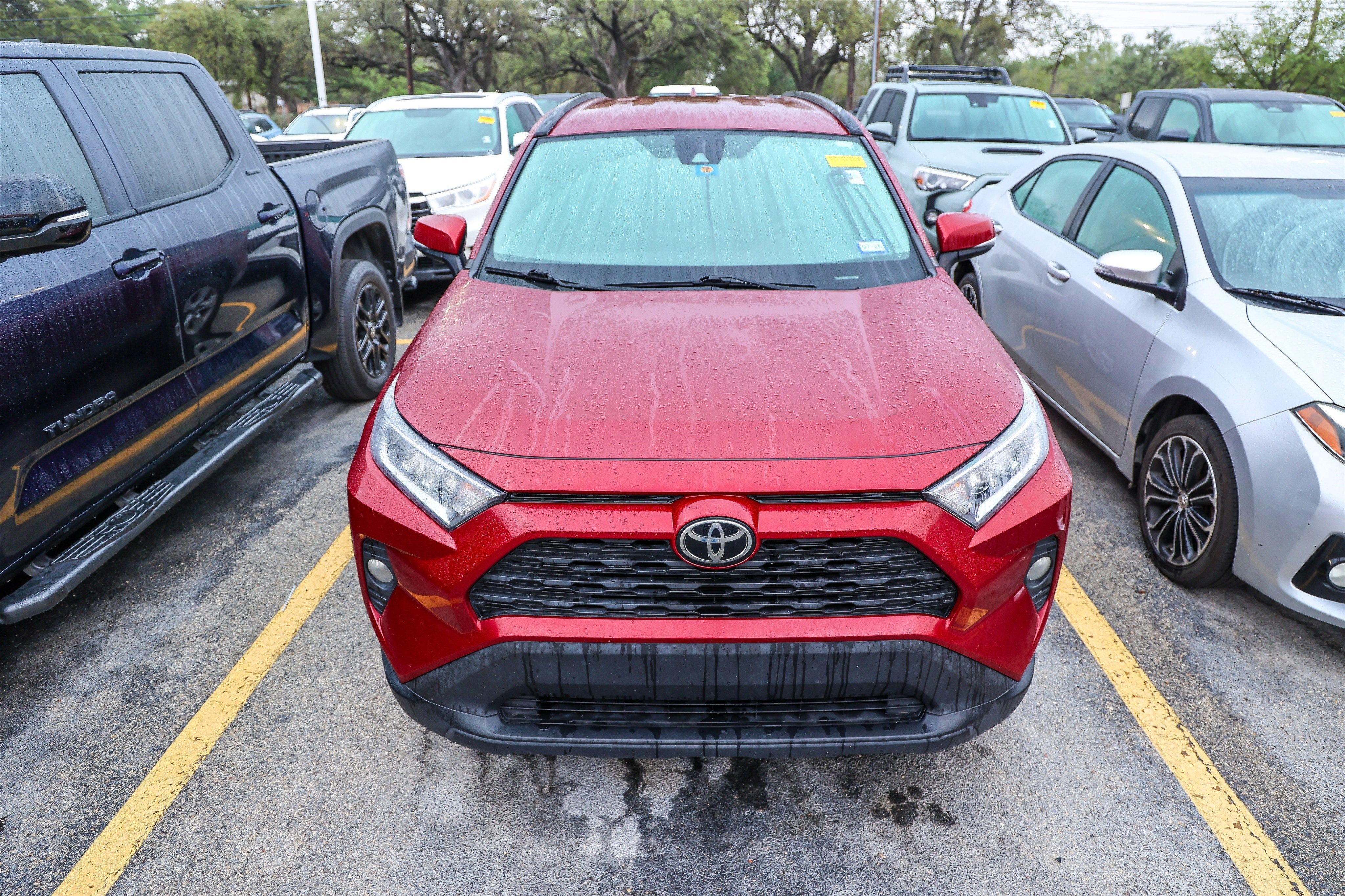 2021 Toyota RAV4 XLE