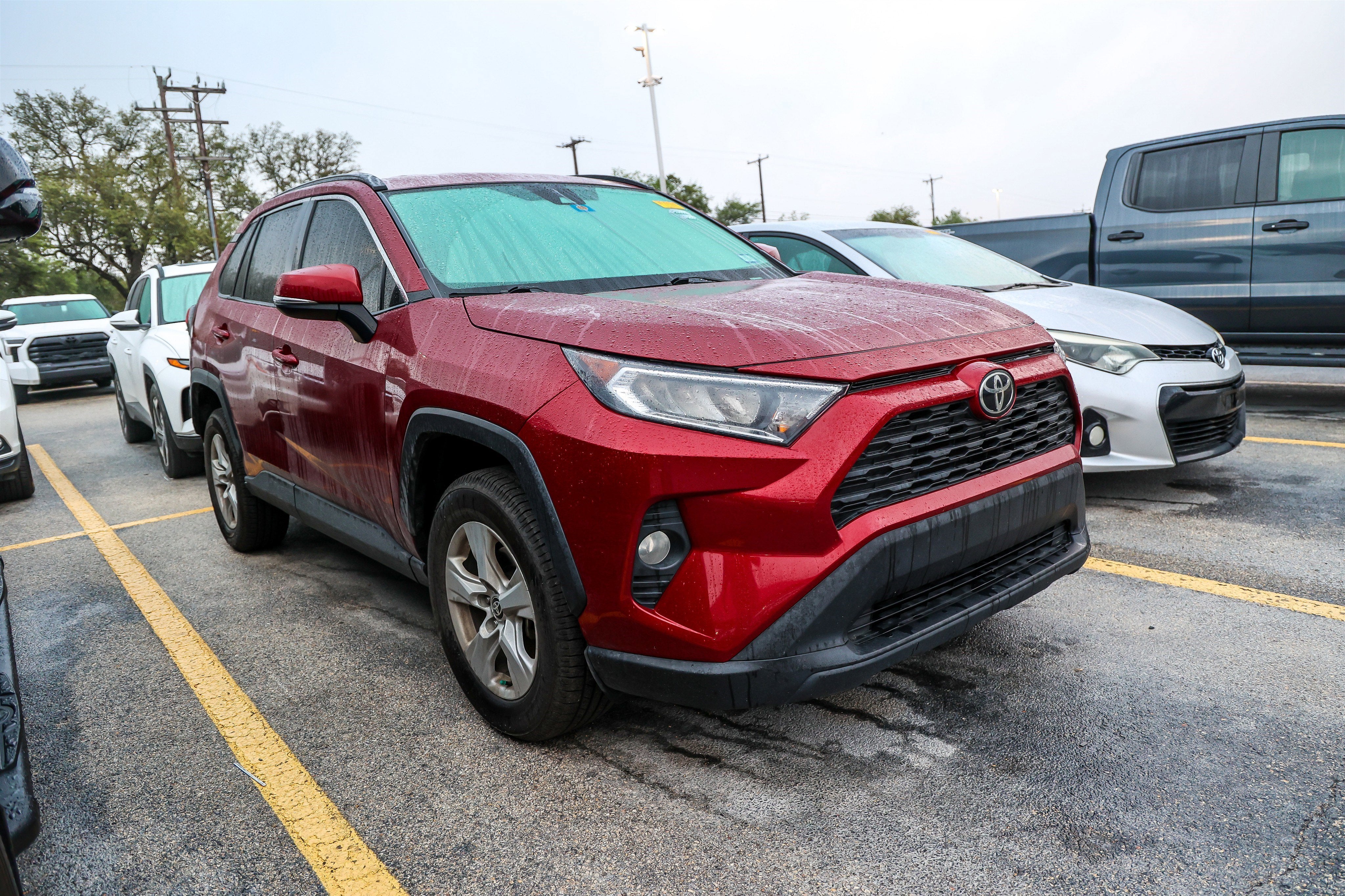 2021 Toyota RAV4 XLE